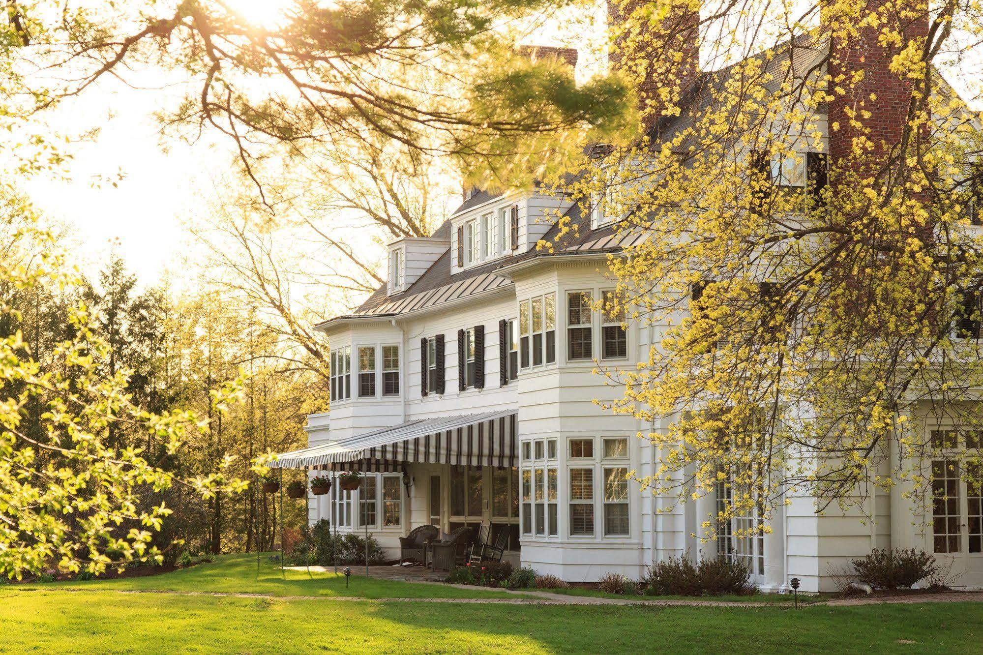 Four Chimneys Inn Bennington Esterno foto